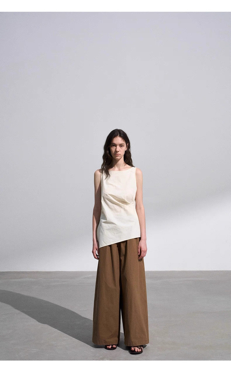 Draped Asymmetric Tank