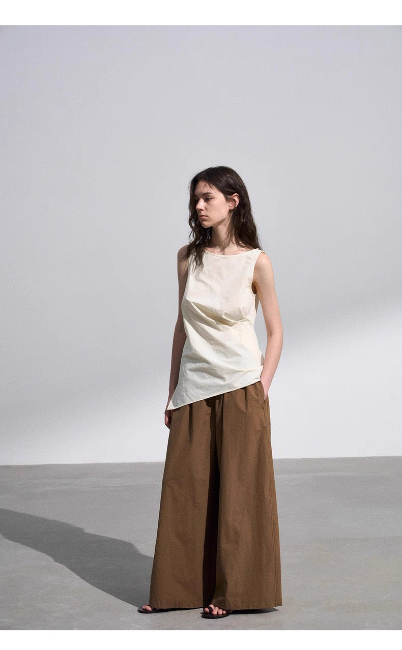 Draped Asymmetric Tank