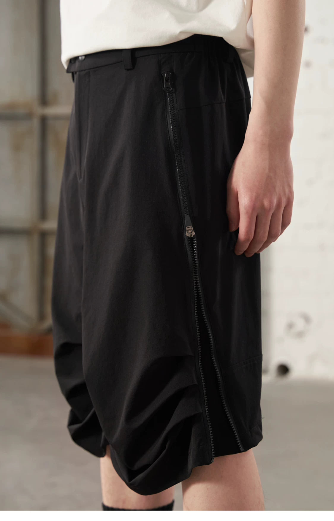 Suspension Shorts