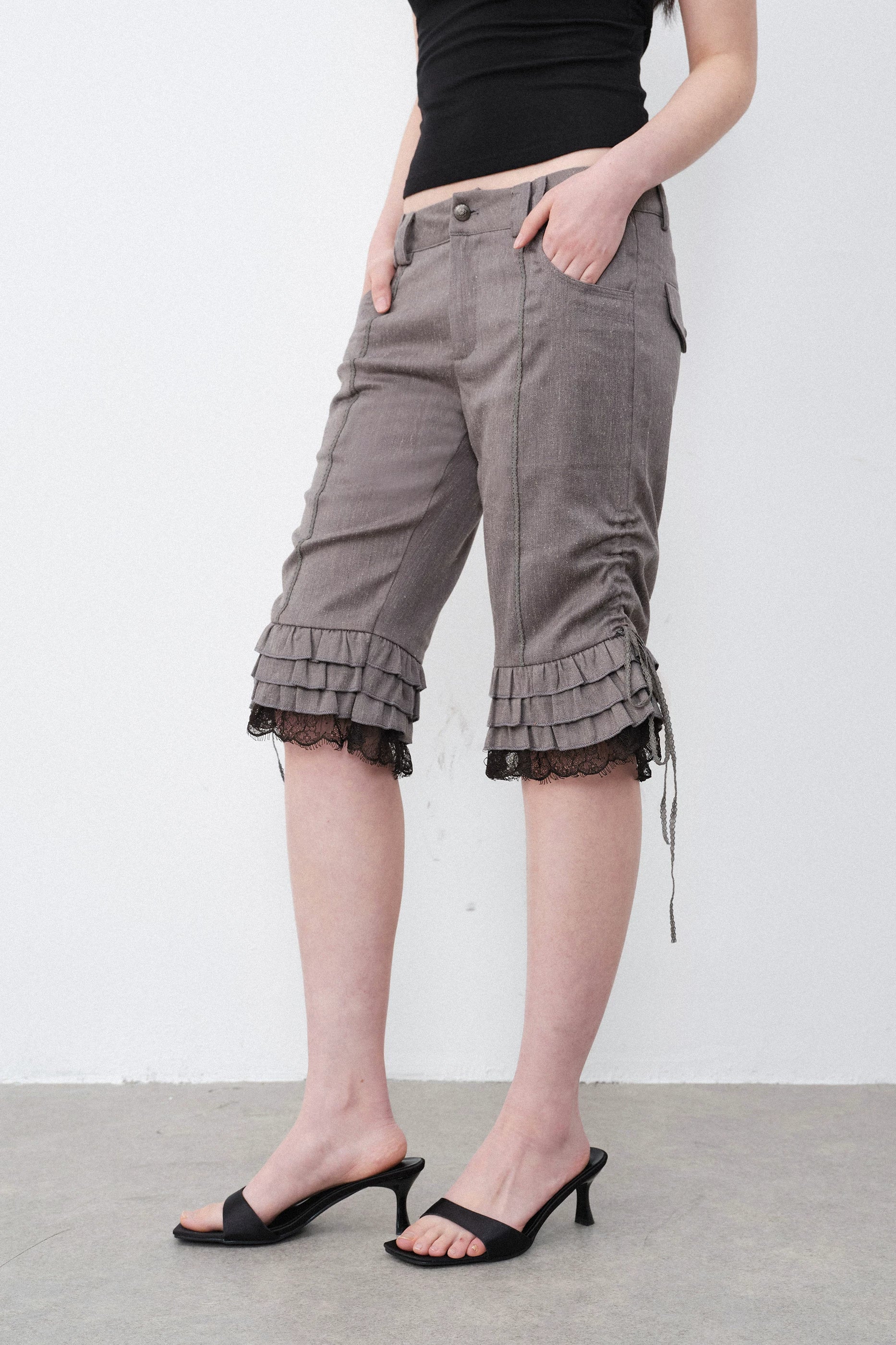 Ruffle Lace Hem Shorts