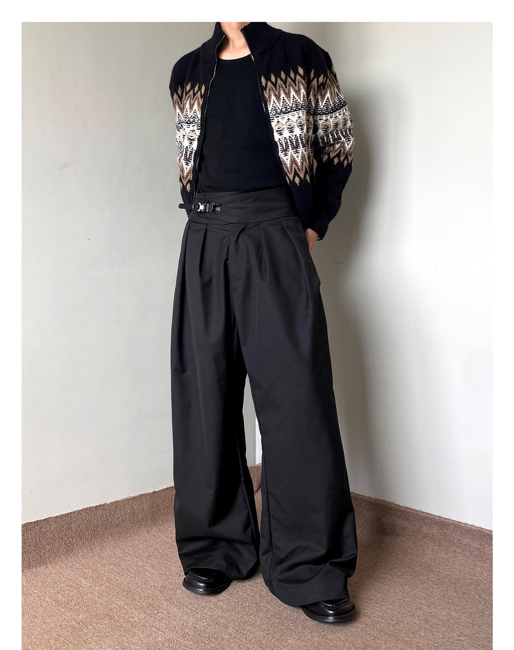 Stance Buckle Fasten Trousers