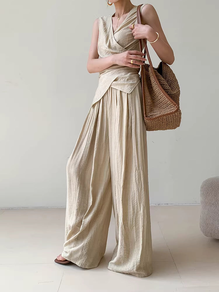 Crinkle-Plissé Wrap Ensemble