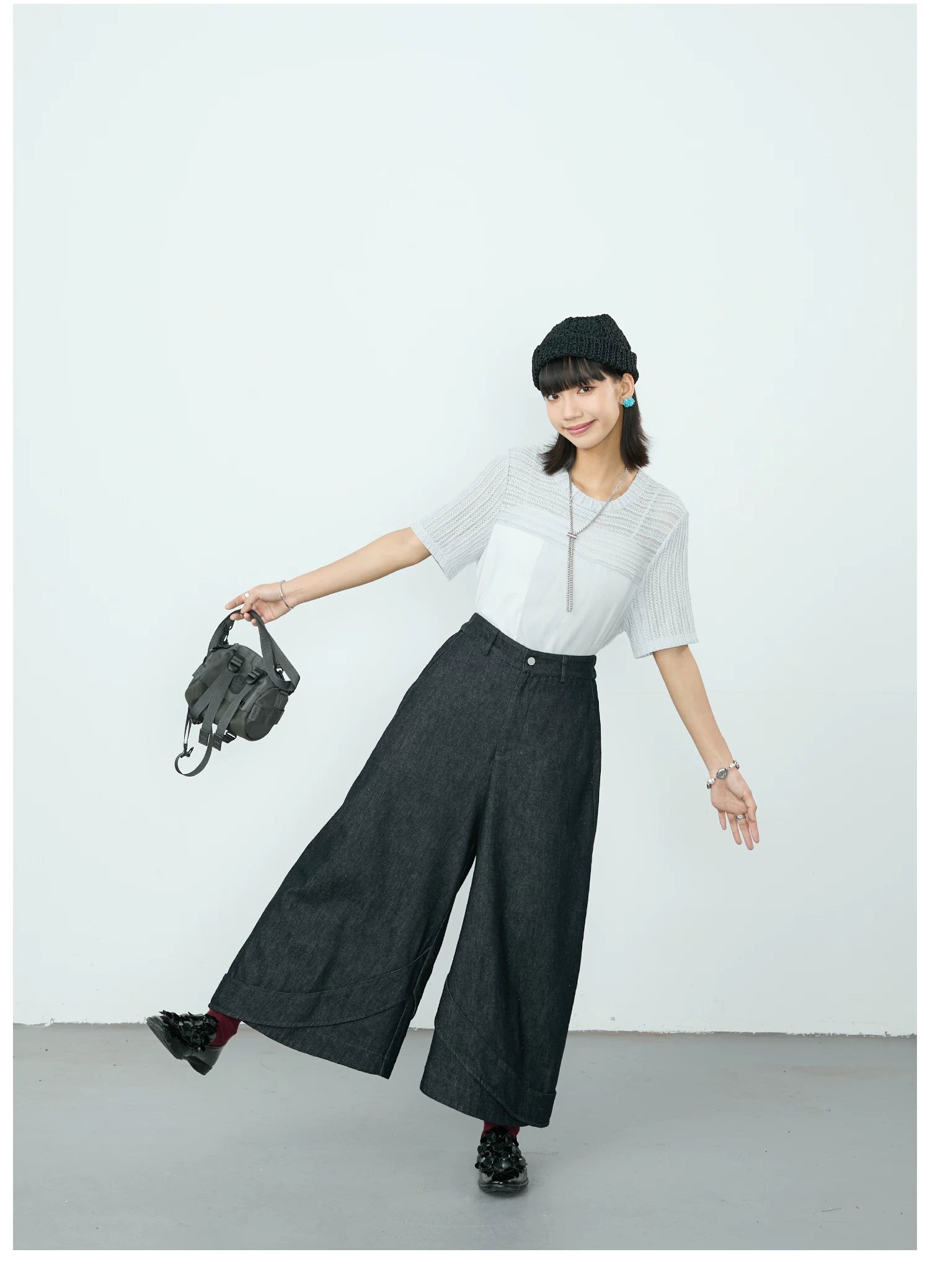 Curved Seam Wide-Leg Denim Trousers