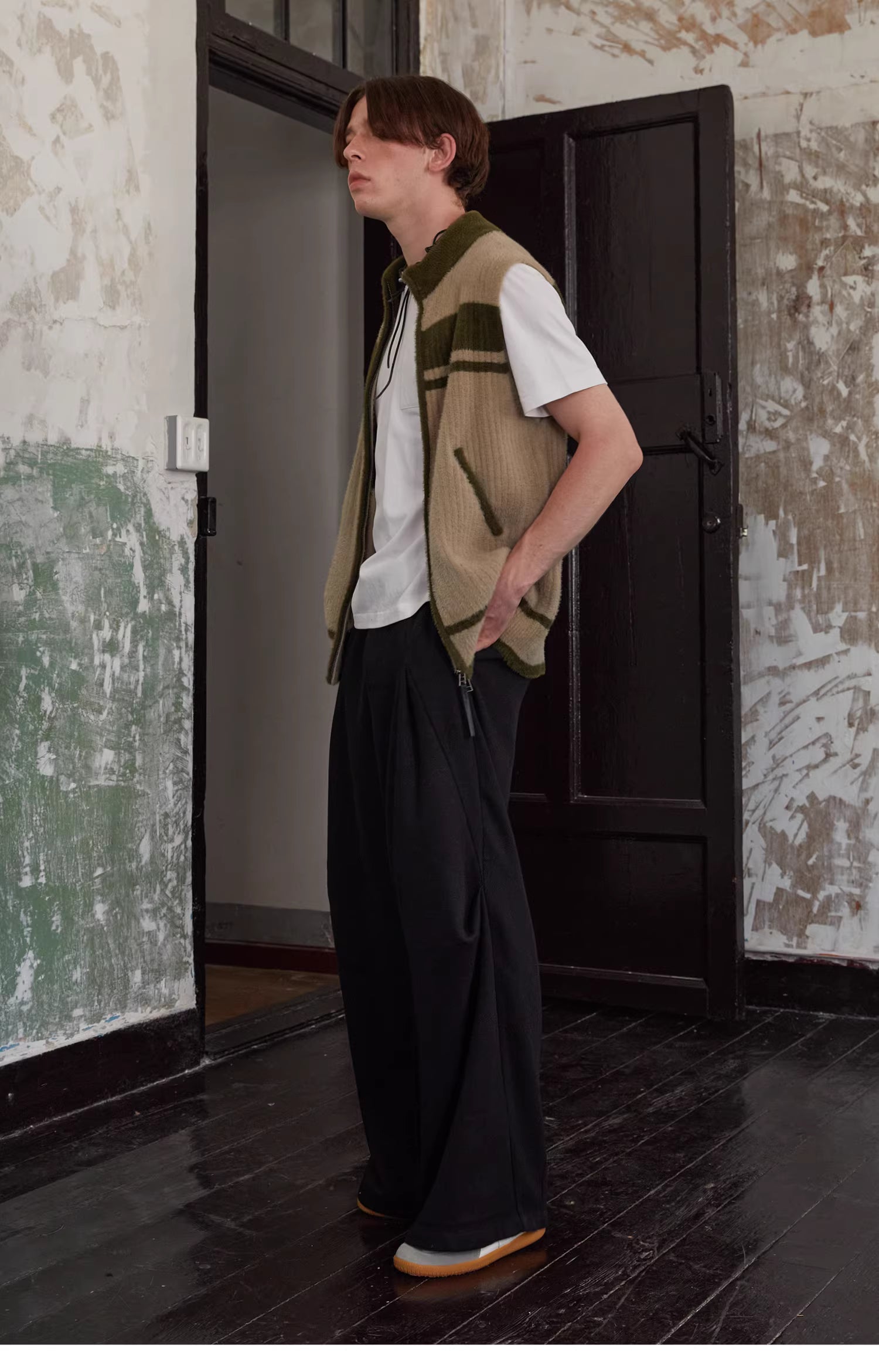 Striated Rib Knit Vest