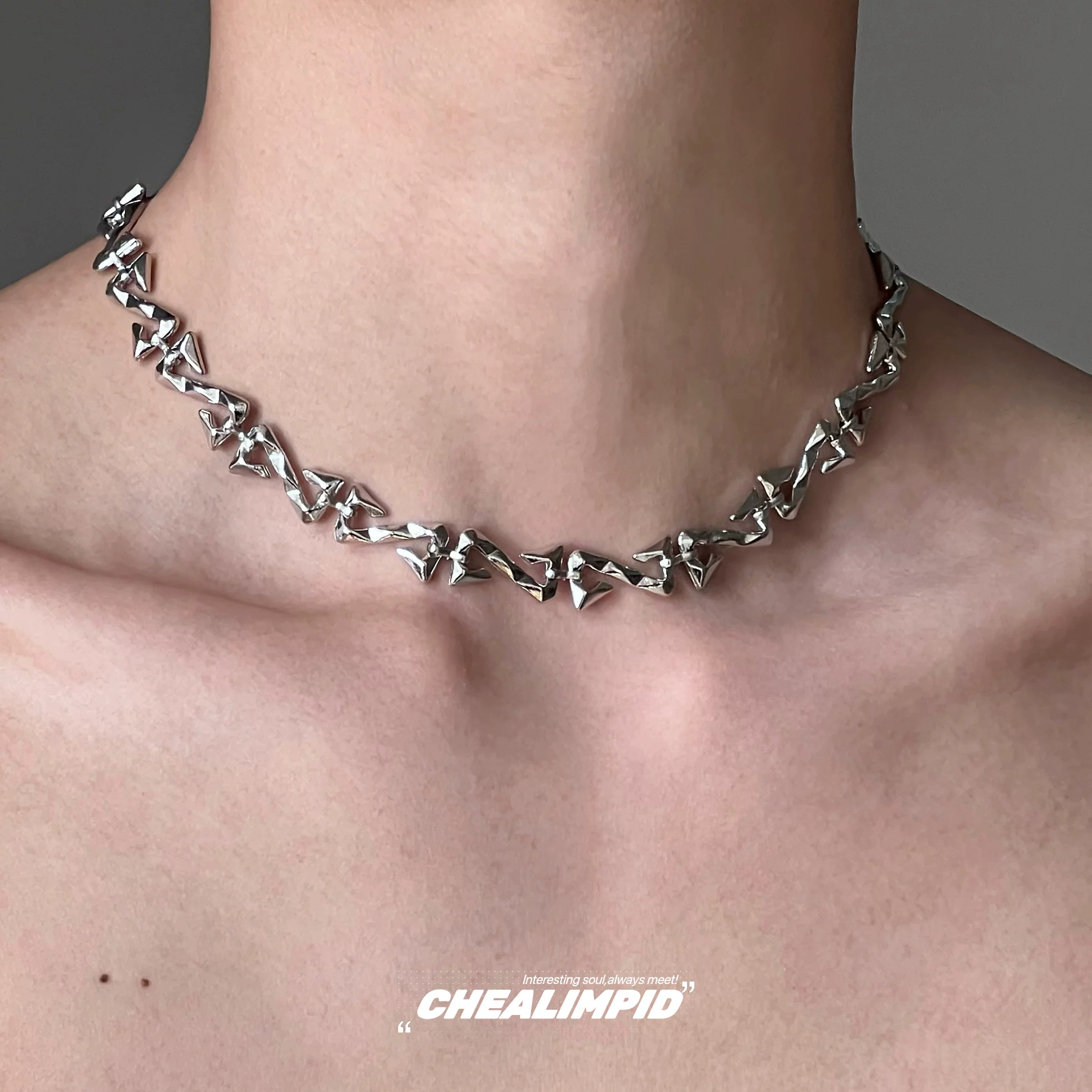 Fractured Link Chain Necklace