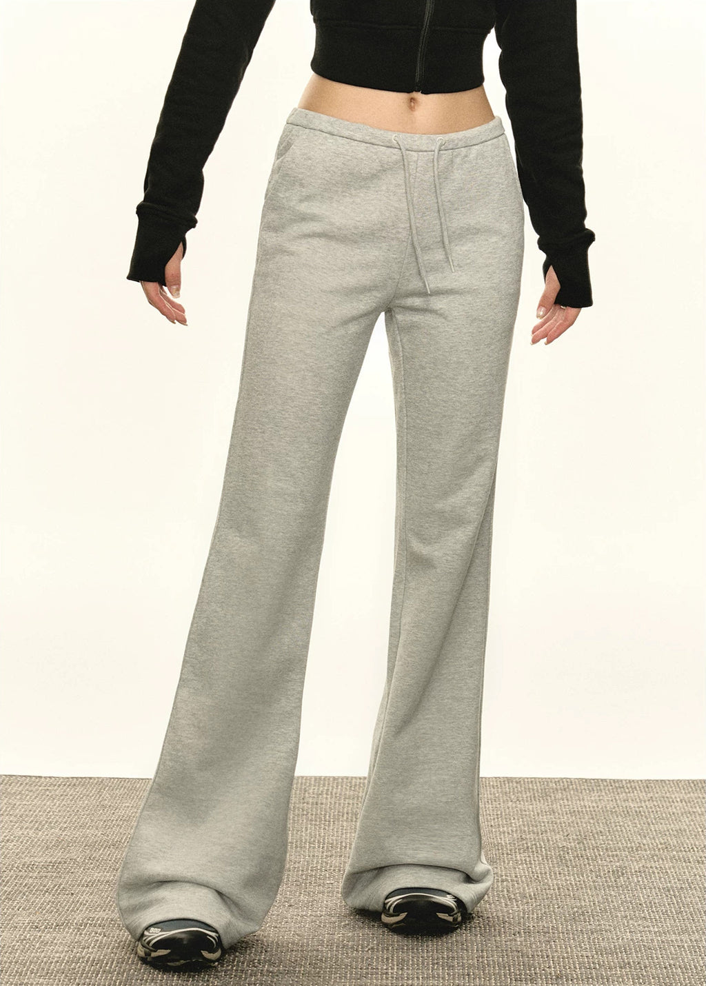 Raven Flare Sweatpant