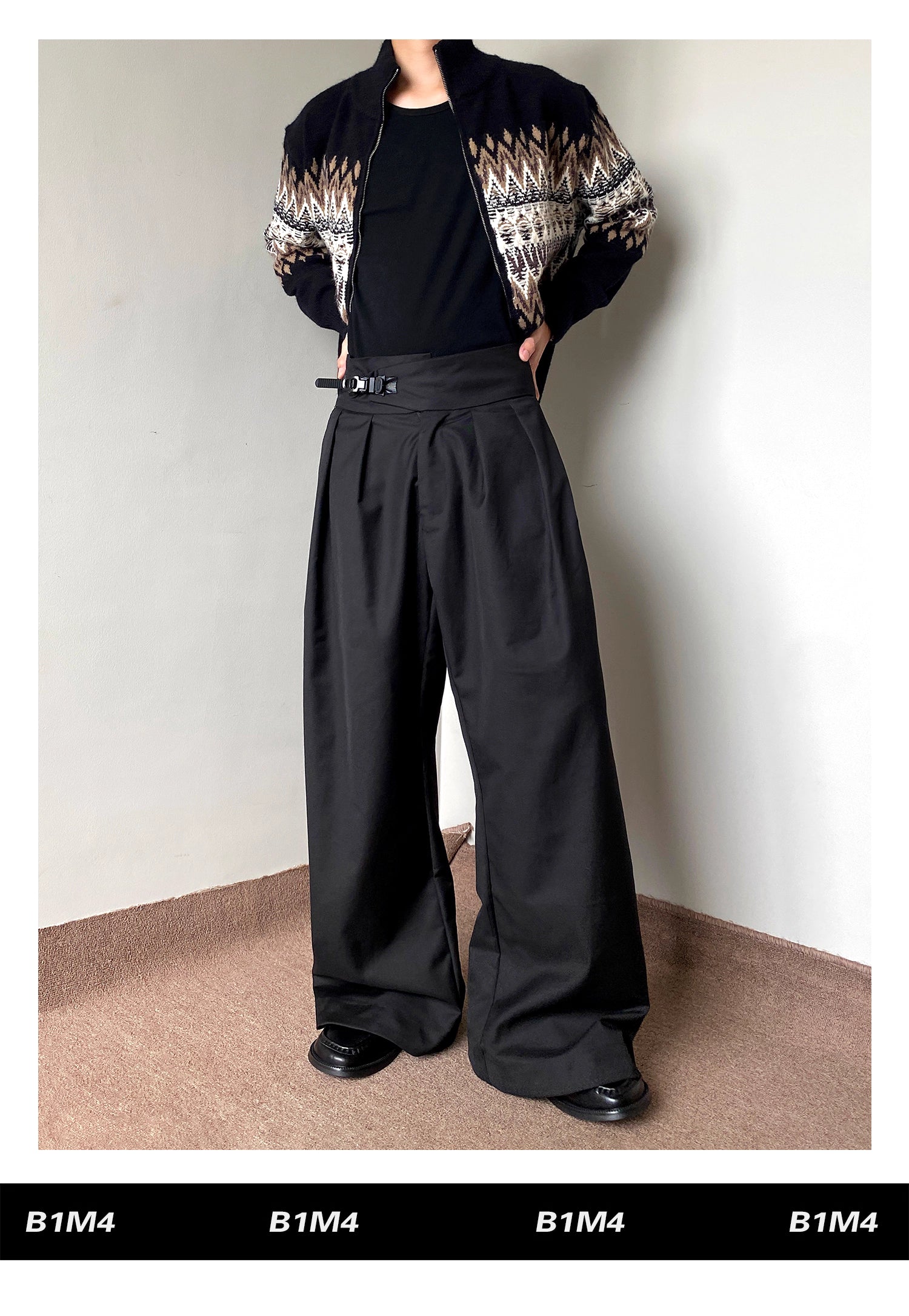 Stance Buckle Fasten Trousers