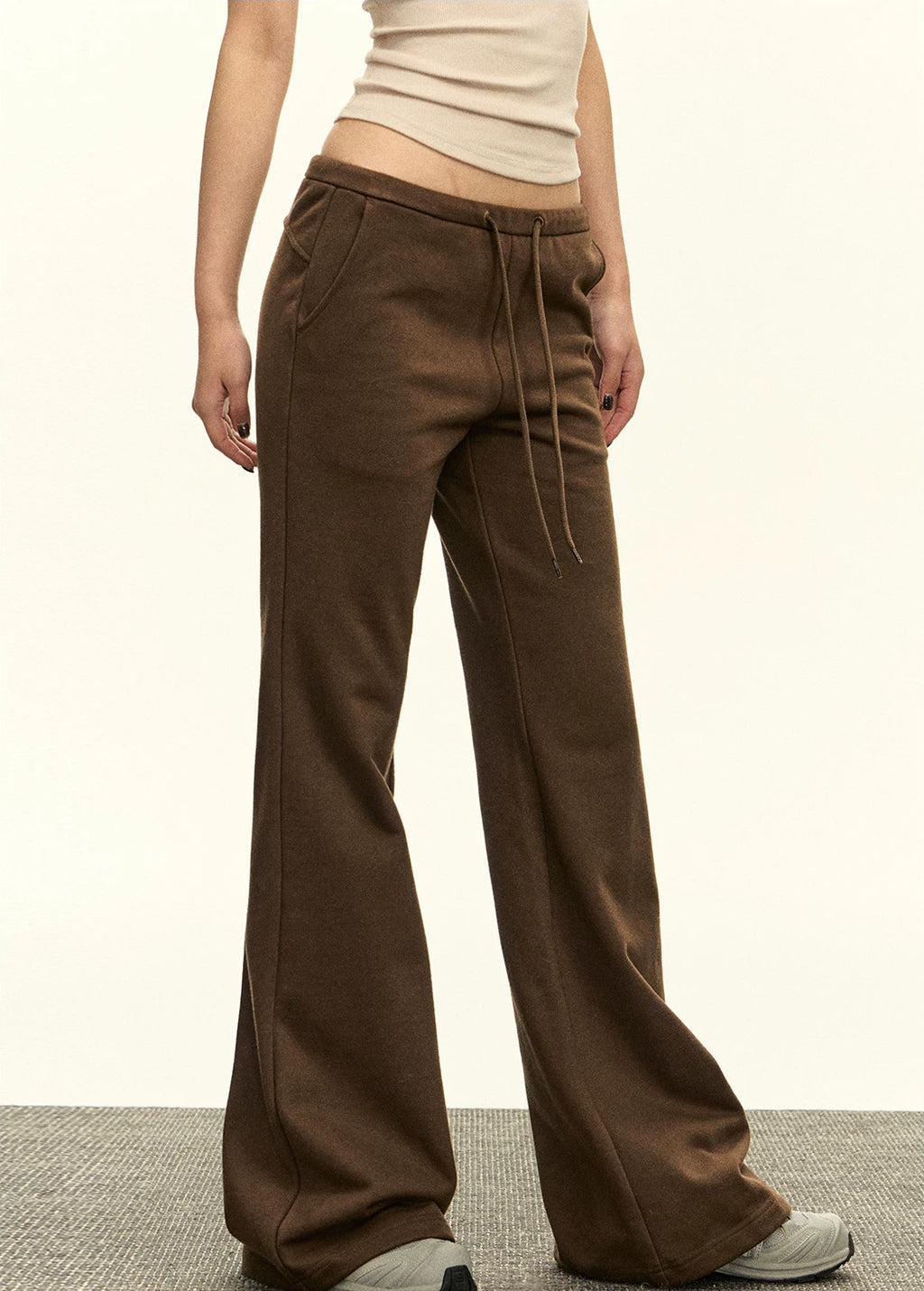 Raven Flare Sweatpant