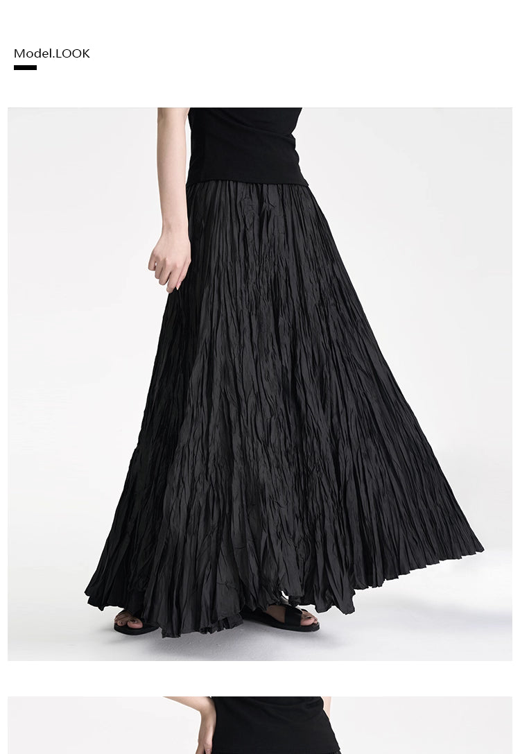 Crinkle Maxi Skirt in Black Ink
