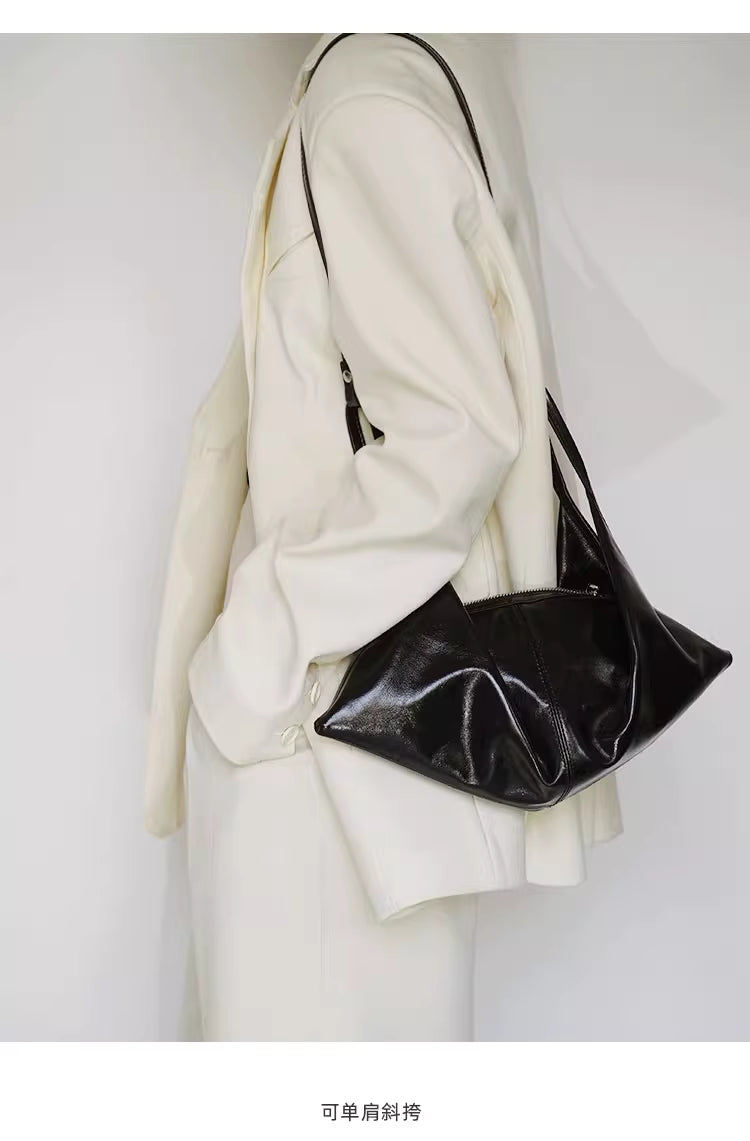 Twist Form Bag (Small)