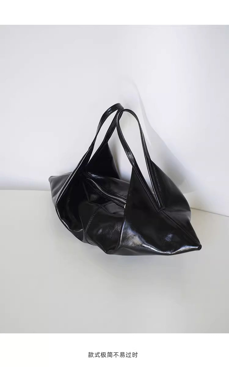 Twist Form Bag (Small)