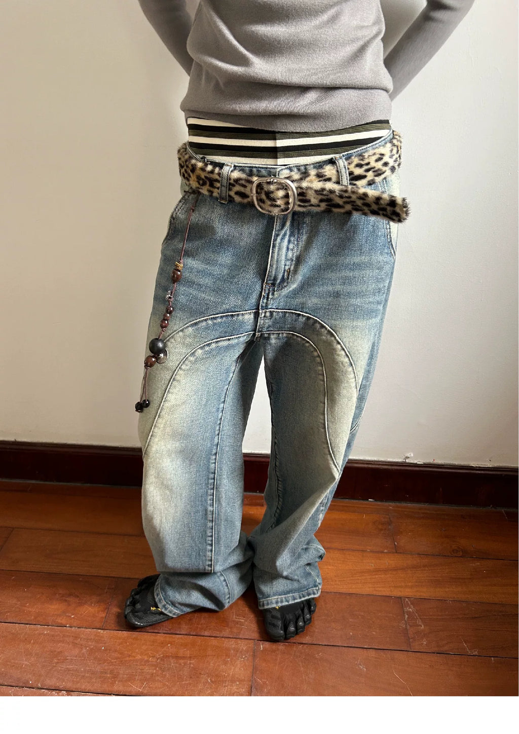 Orbit Seam Jeans