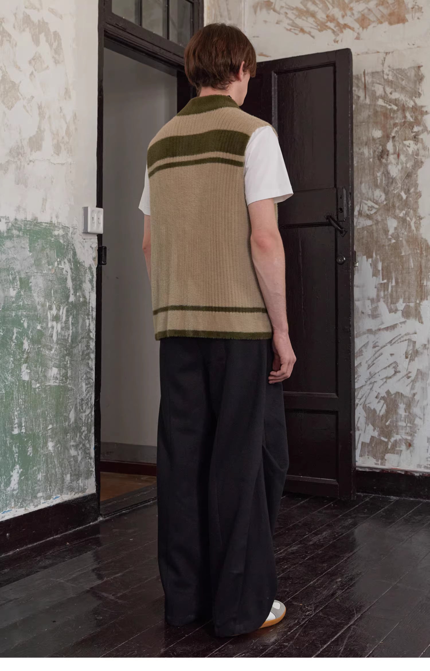 Striated Rib Knit Vest