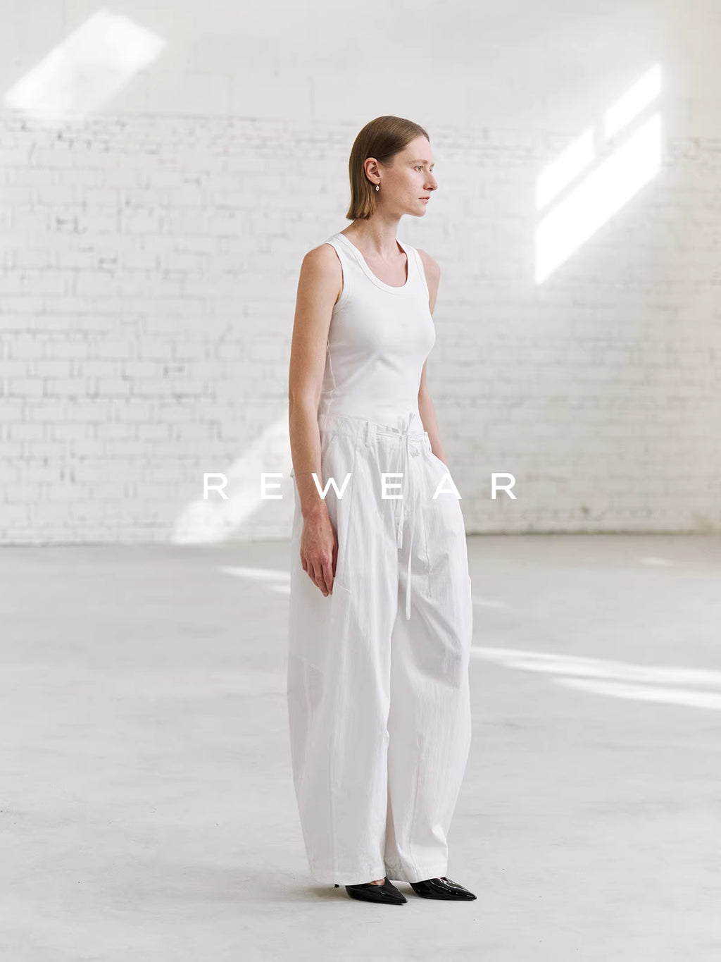 Crisp Slant Pocket Alabaster Trousers
