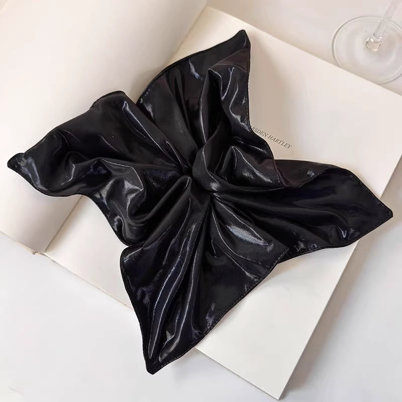 Liquid Voluminous Hair-Tie