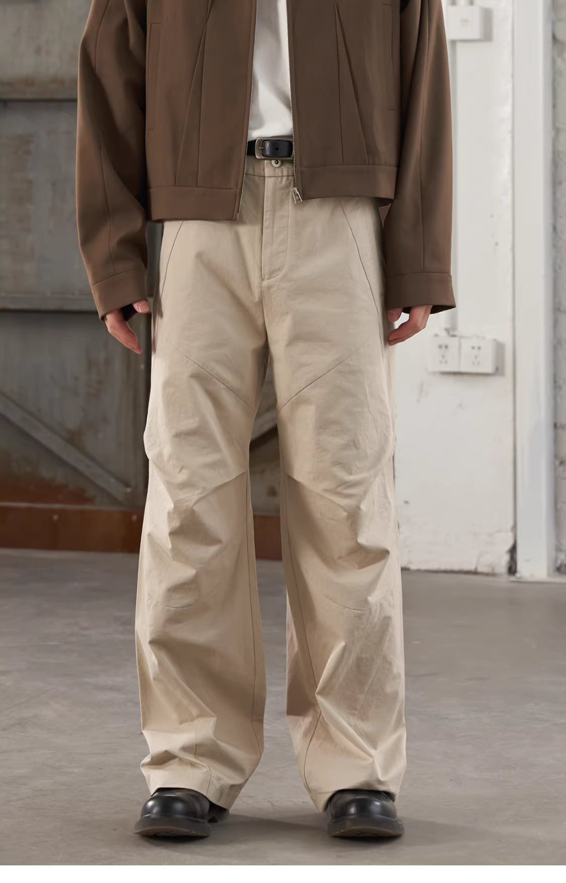 Piecewise Planar Trousers