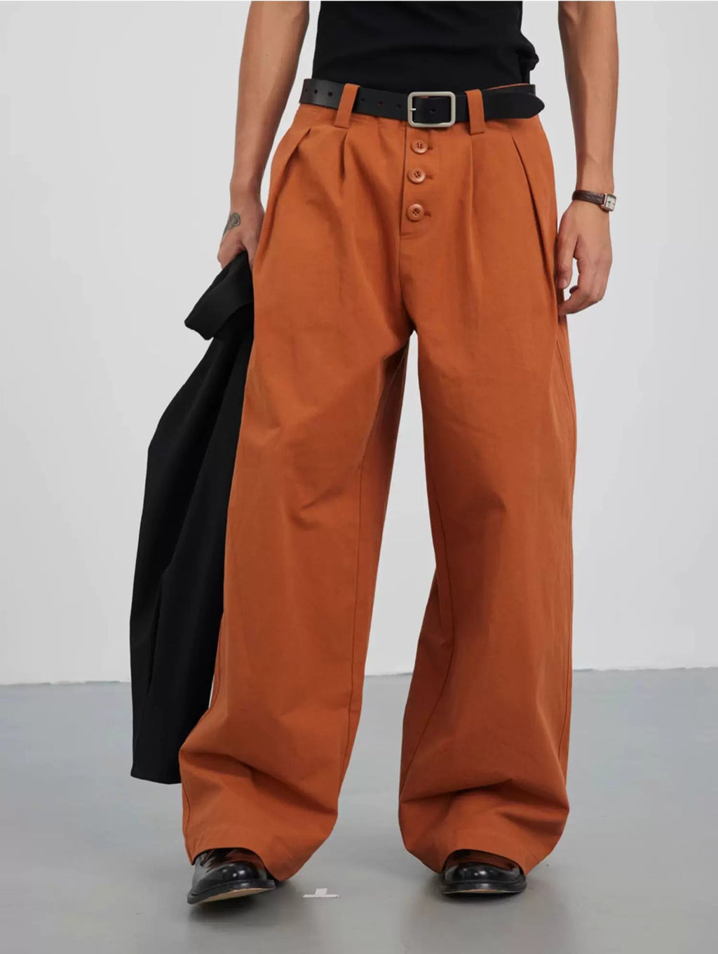 Laterite Pleated Trousers