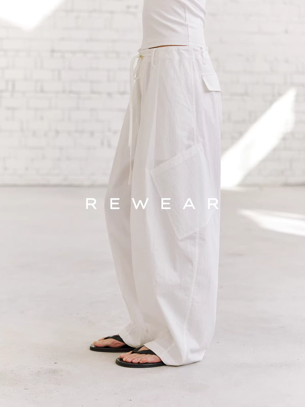 Crisp Slant Pocket Alabaster Trousers