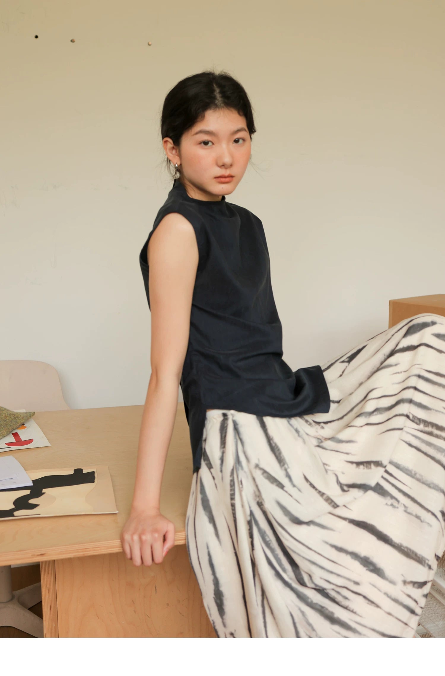 Lyocell Linen Sleeveless Top in Terracotta or Navy