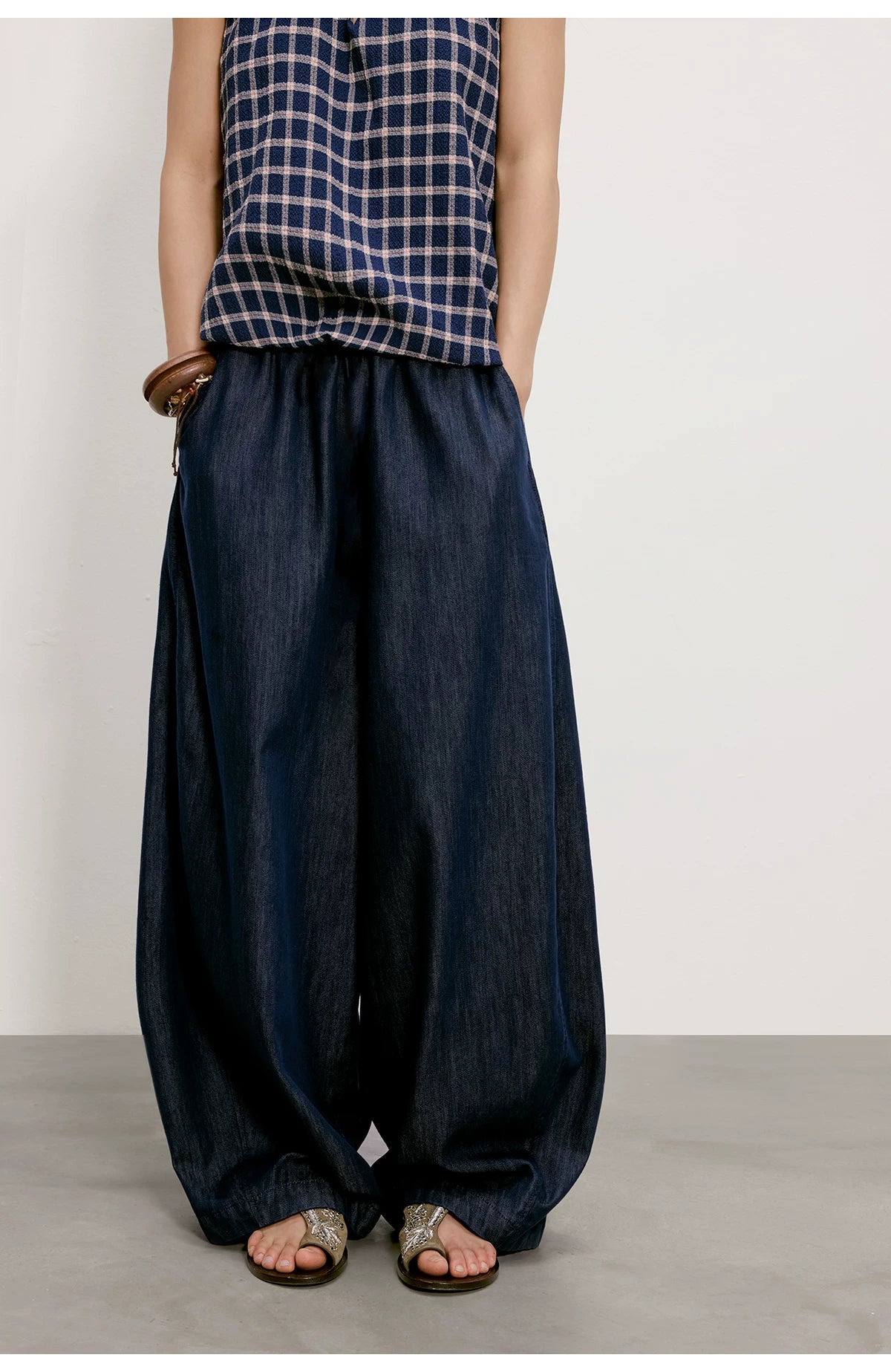 Cloud Barrel Denim Trousers