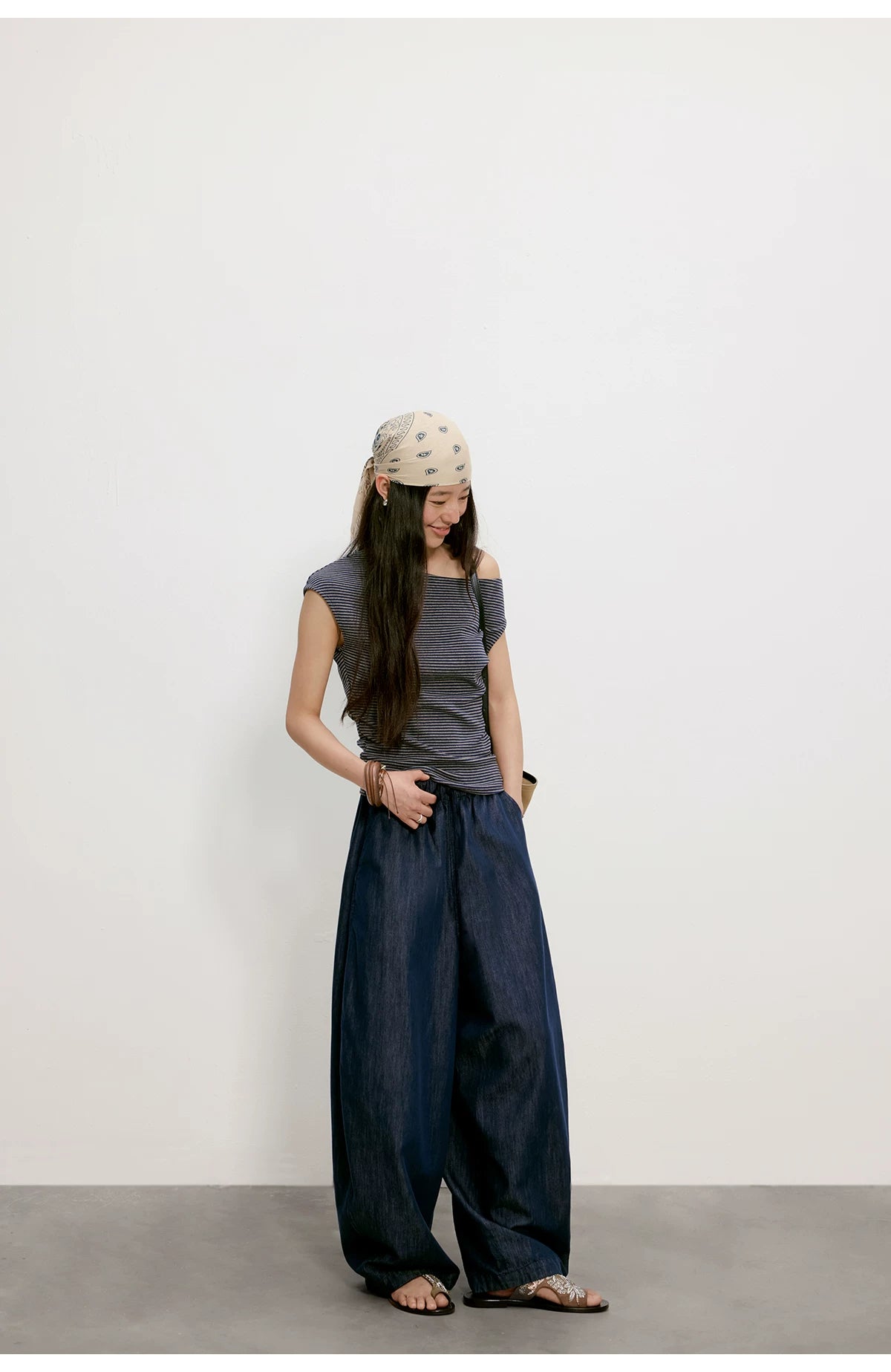 Cloud Barrel Denim Trousers