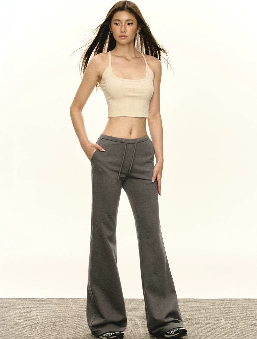 Raven Flare Sweatpant