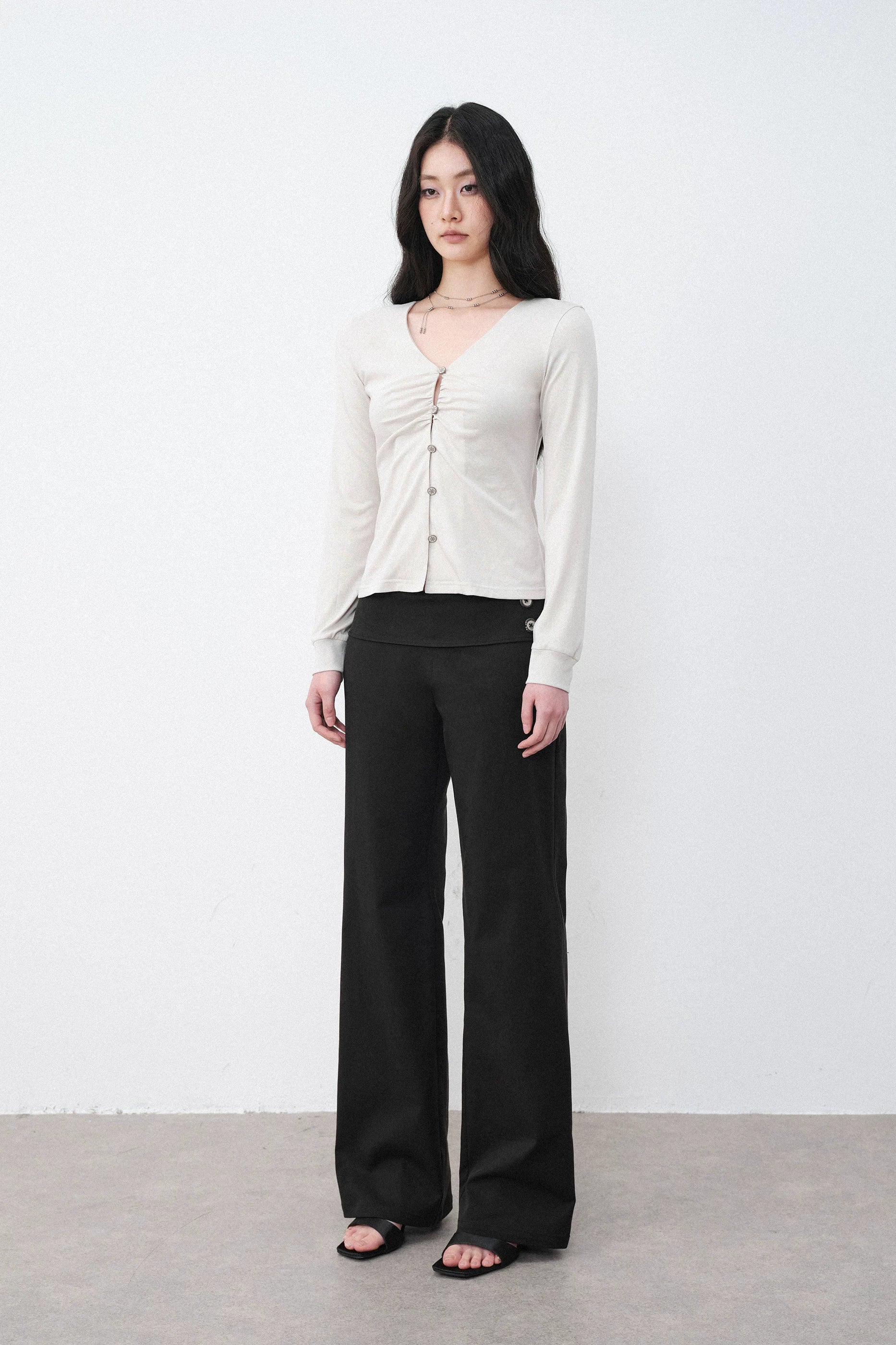 Softline Gathered Long Sleeve