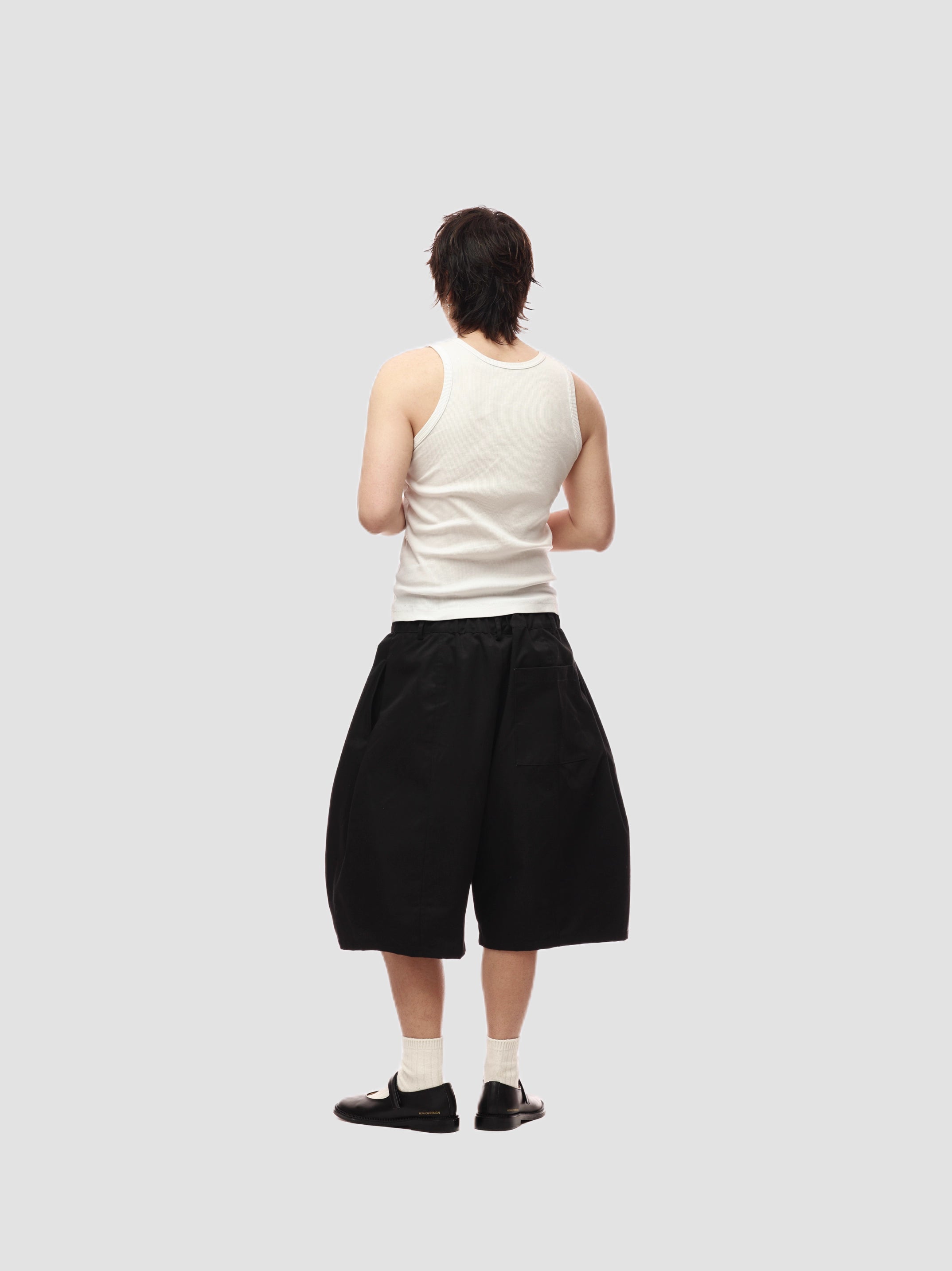 Double Pleated Shorts in Black Ink