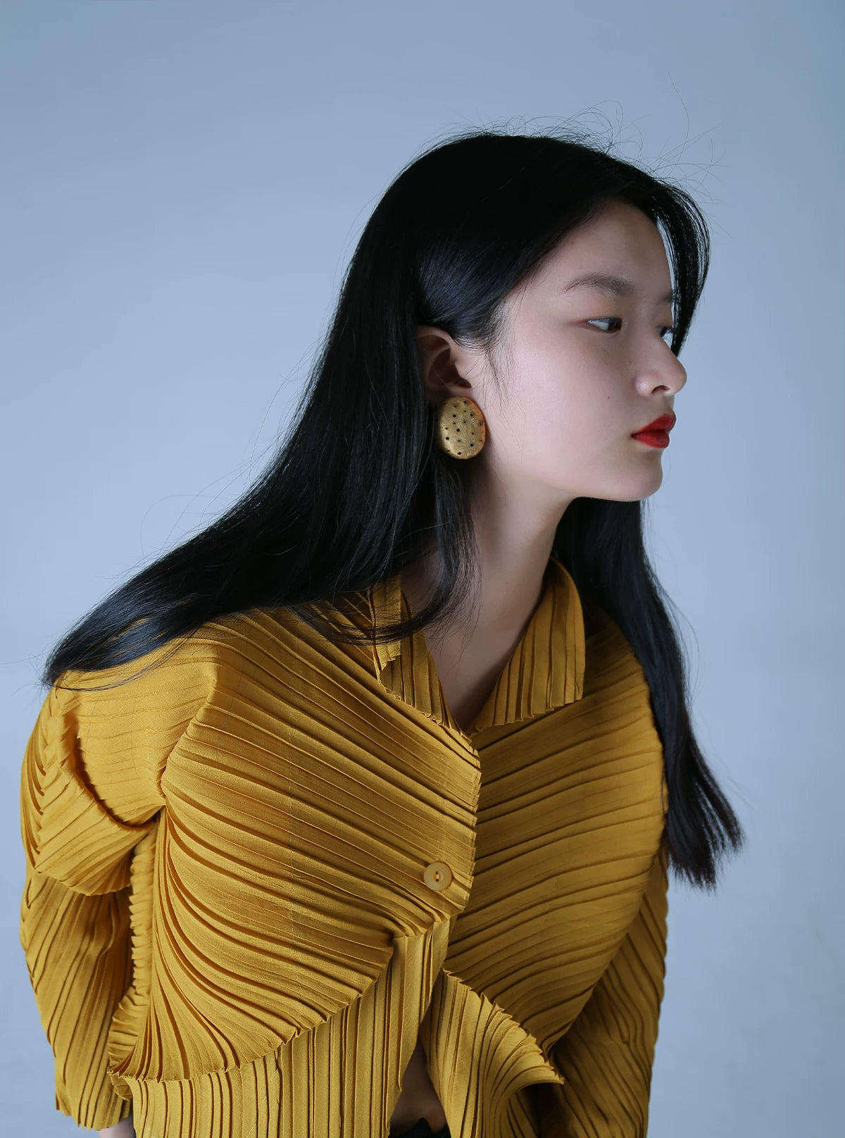 Aureate Exoskeleton Pleat Shirt