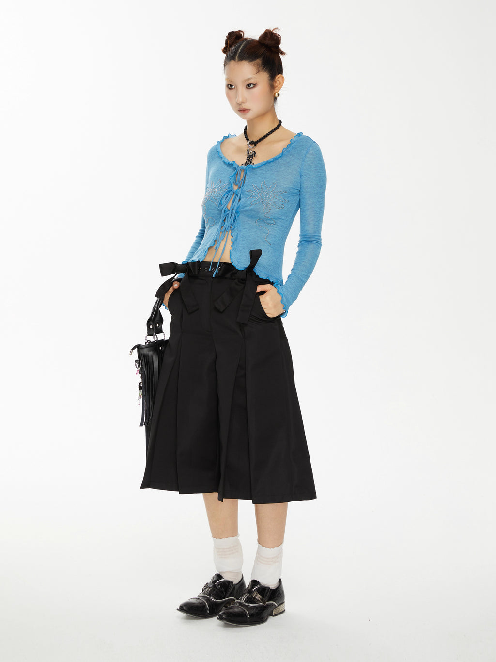 Bow-Embellished Pleated Back Wide-Leg Trouser Shorts
