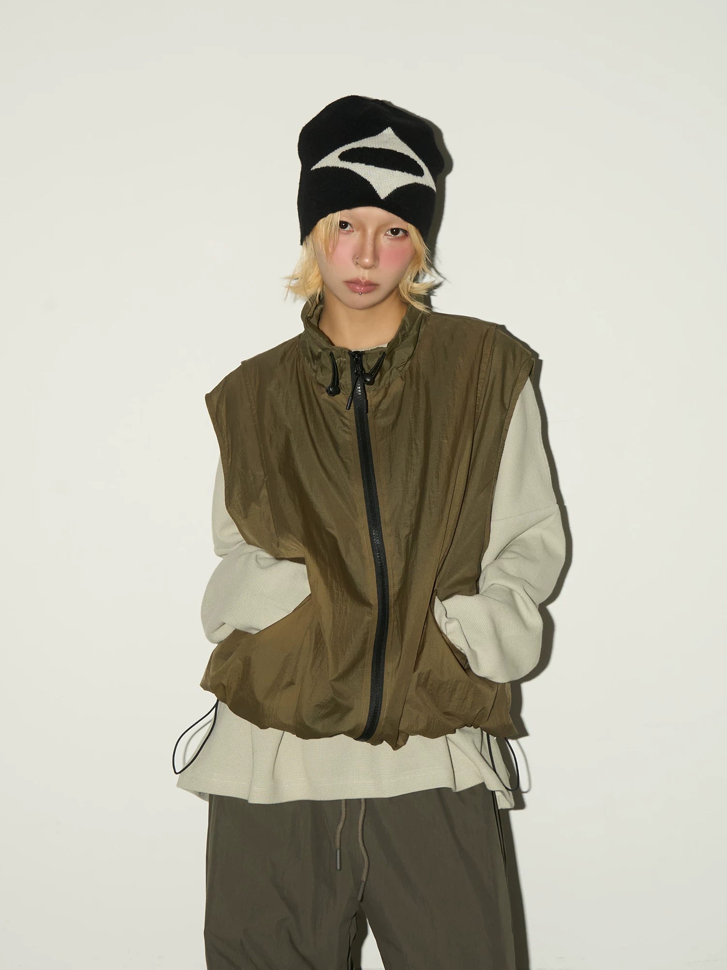 Perimeter Zip Vest