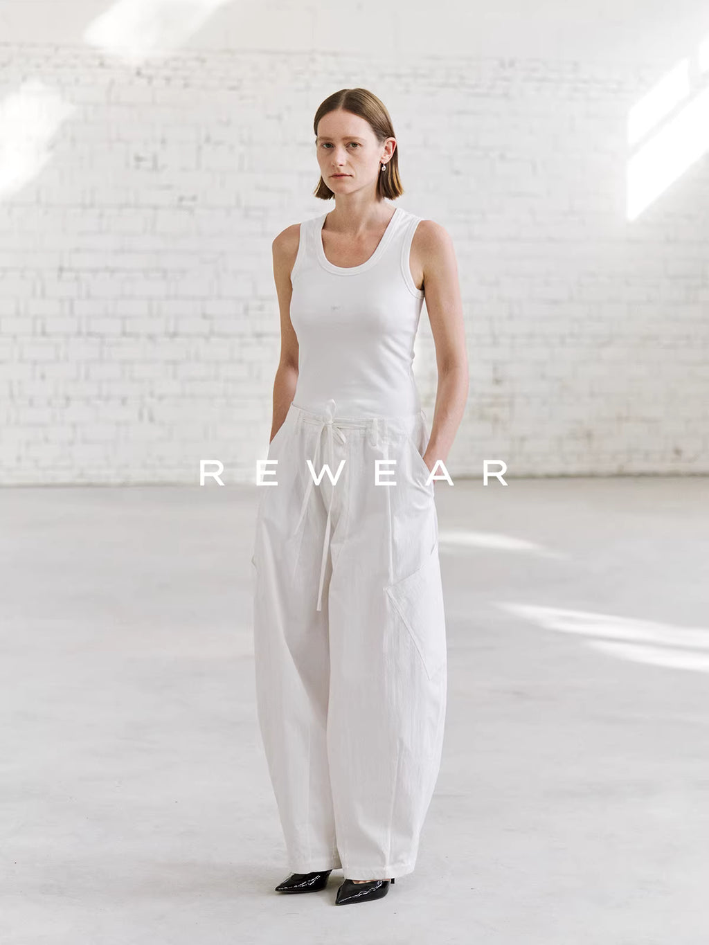 Crisp Slant Pocket Alabaster Trousers