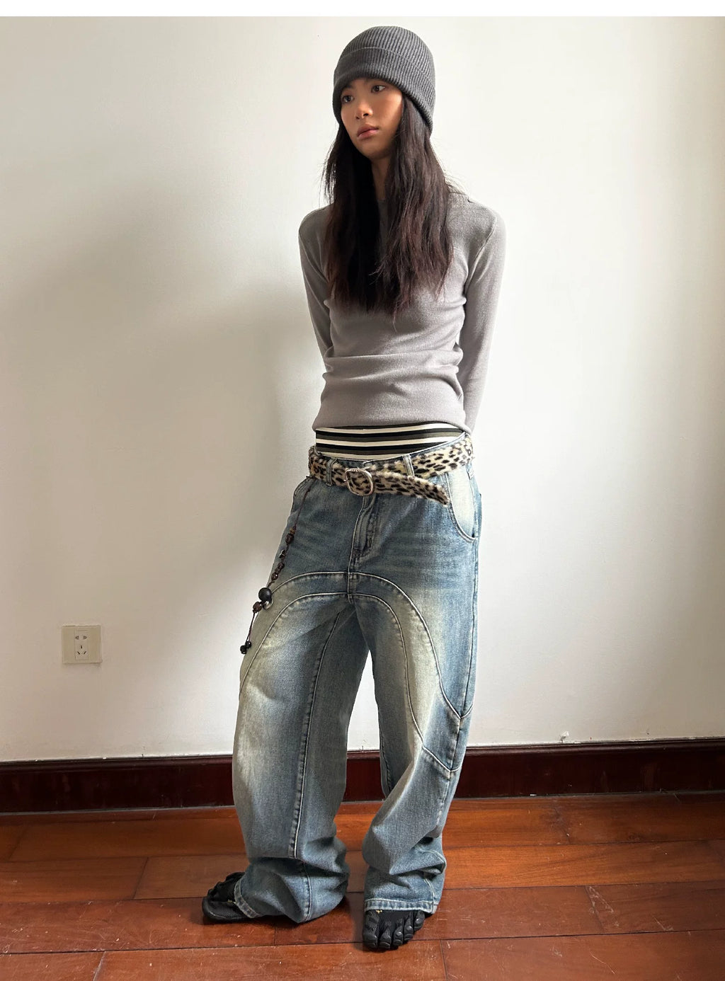 Orbit Seam Jeans