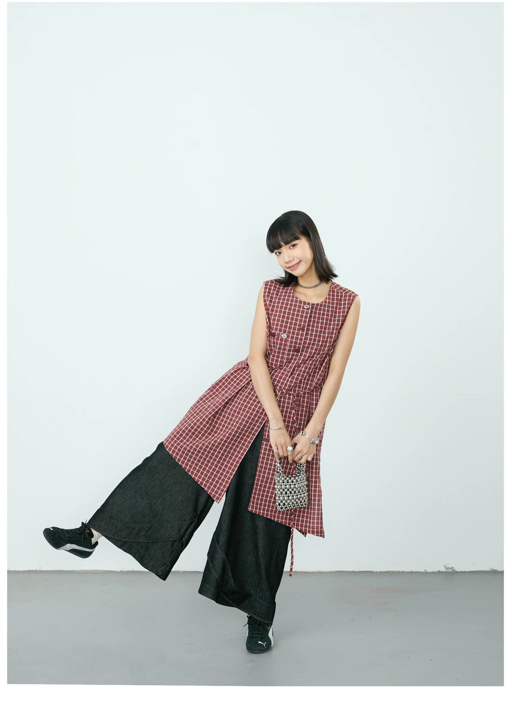 Curved Seam Wide-Leg Denim Trousers