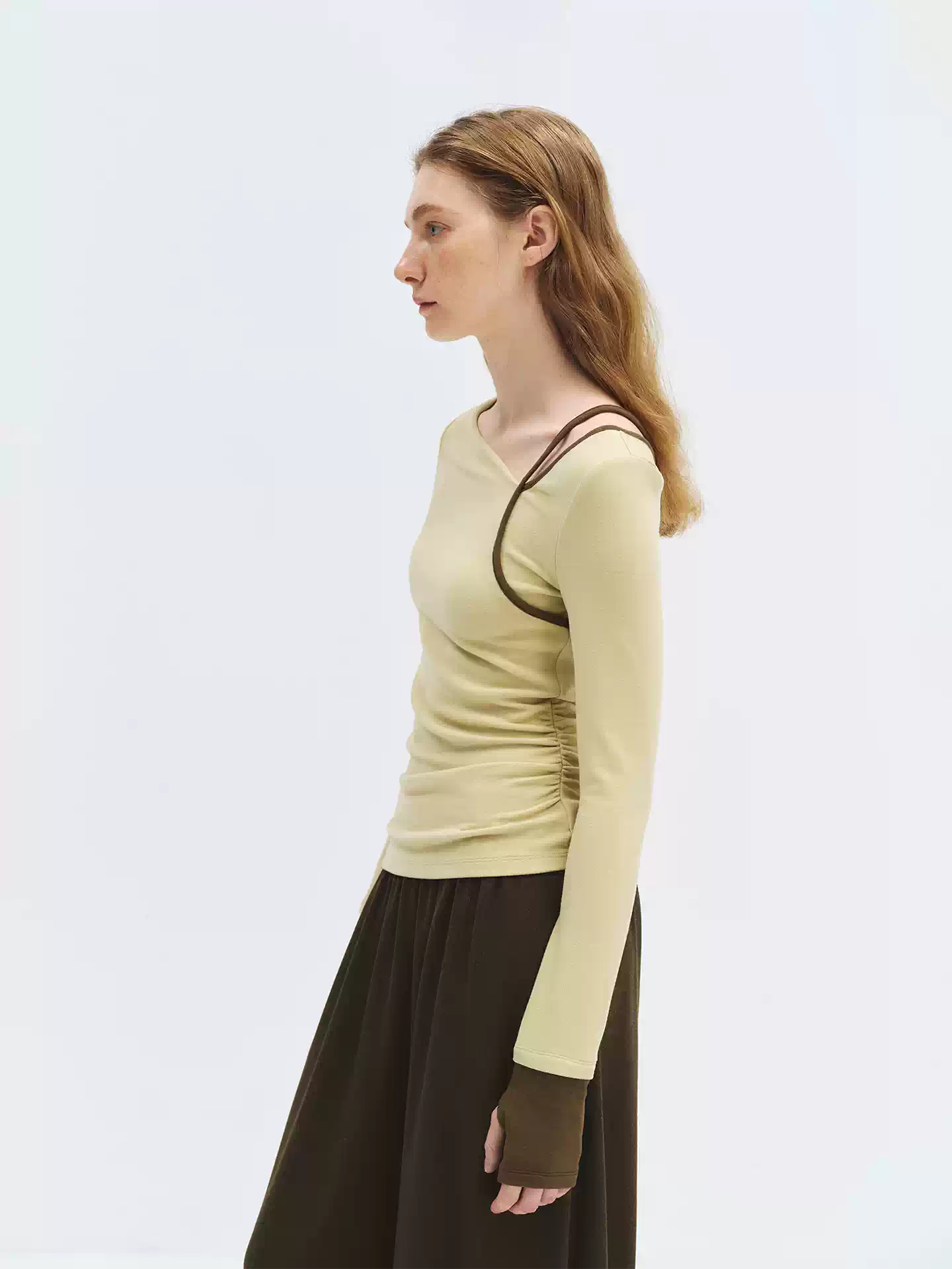 Contrast Trim Ruched Long Sleeve Top