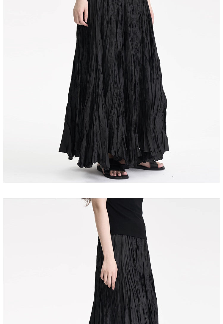 Crinkle Maxi Skirt in Black Ink