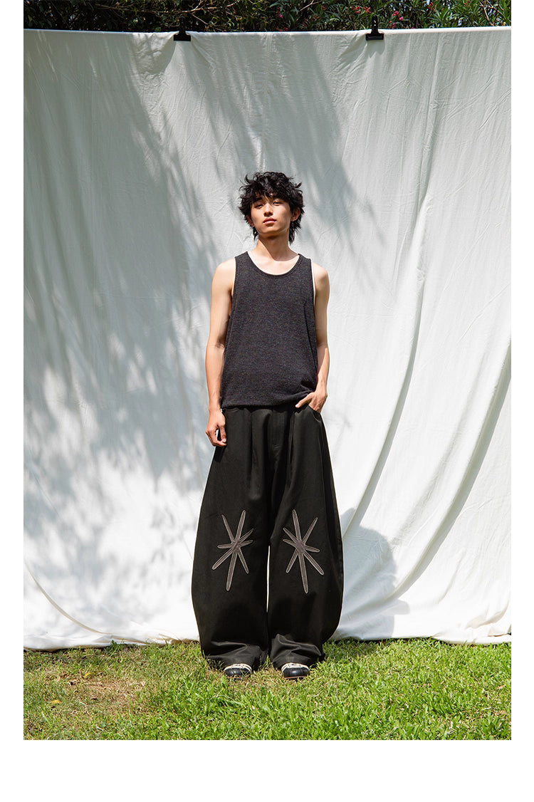 Star Embroidered Curved Blade Pants