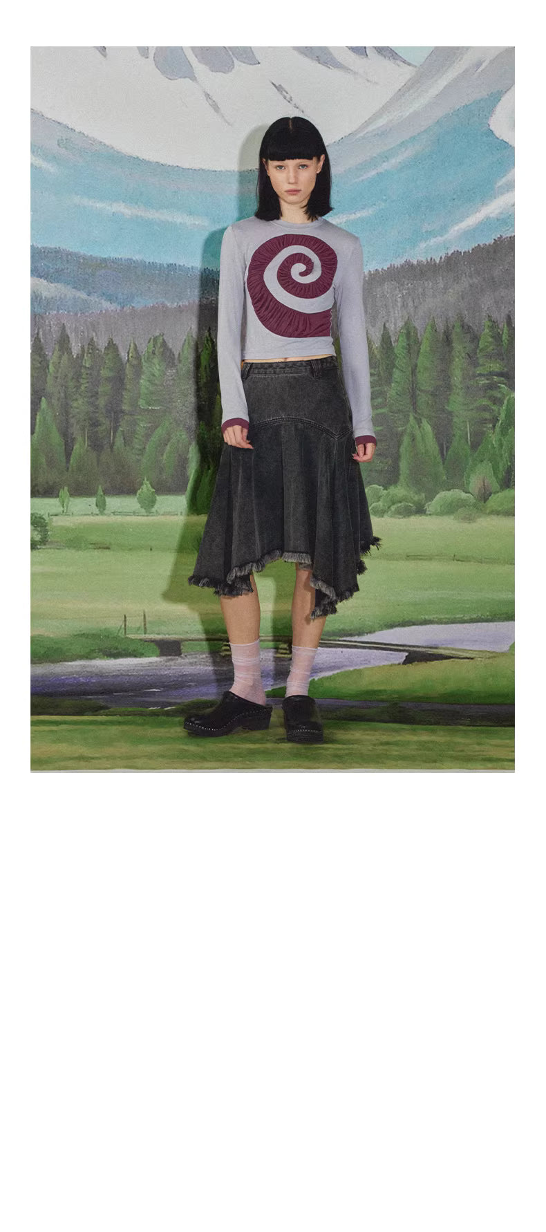 Raw-Edge Fragment Skirt