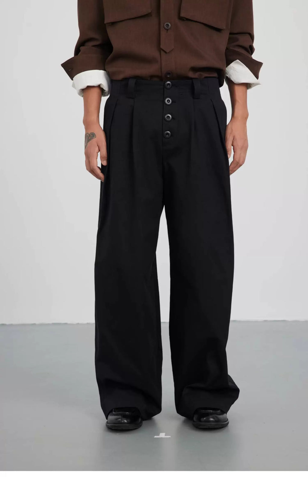 Laterite Pleated Trousers