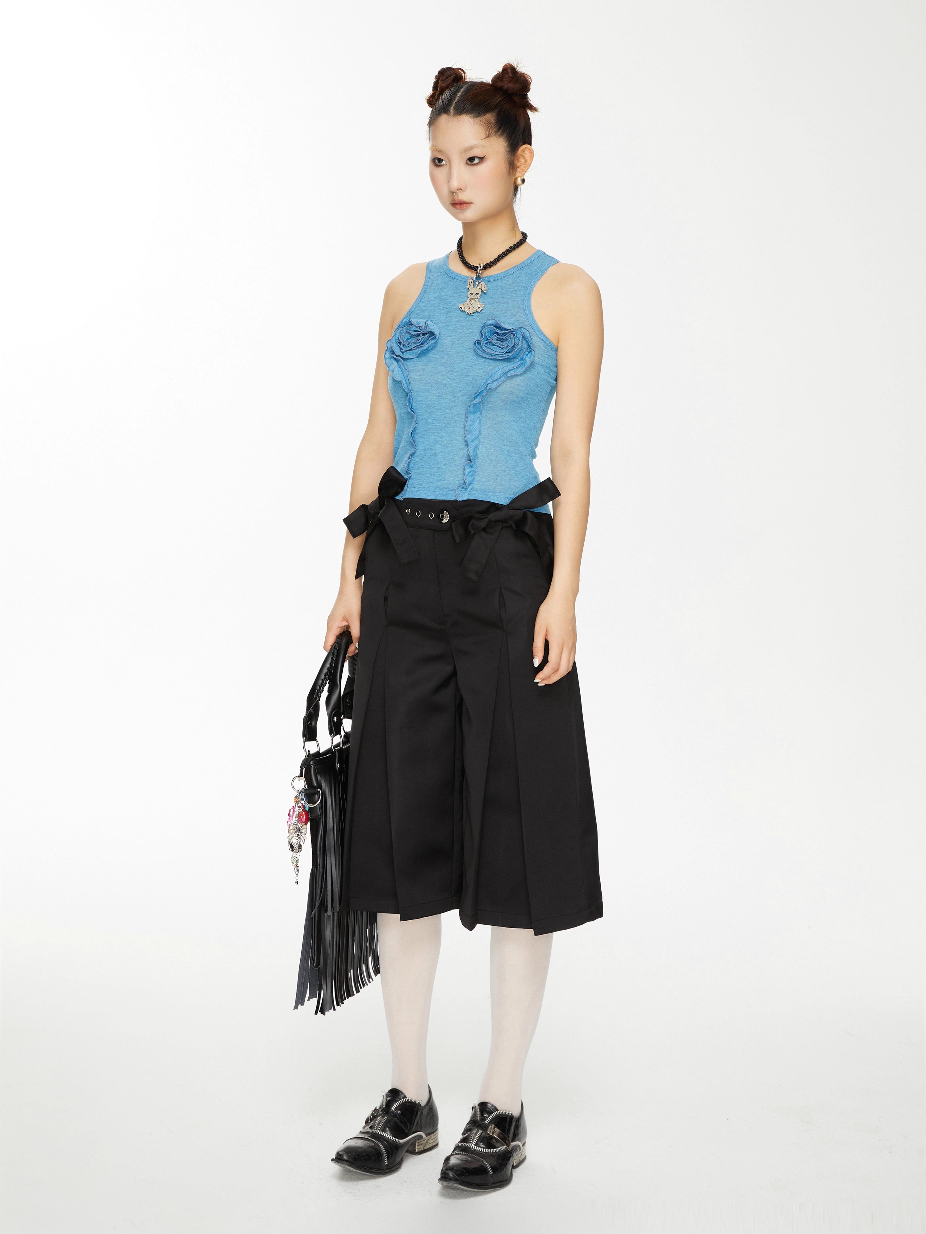 Bow-Embellished Pleated Back Wide-Leg Trouser Shorts