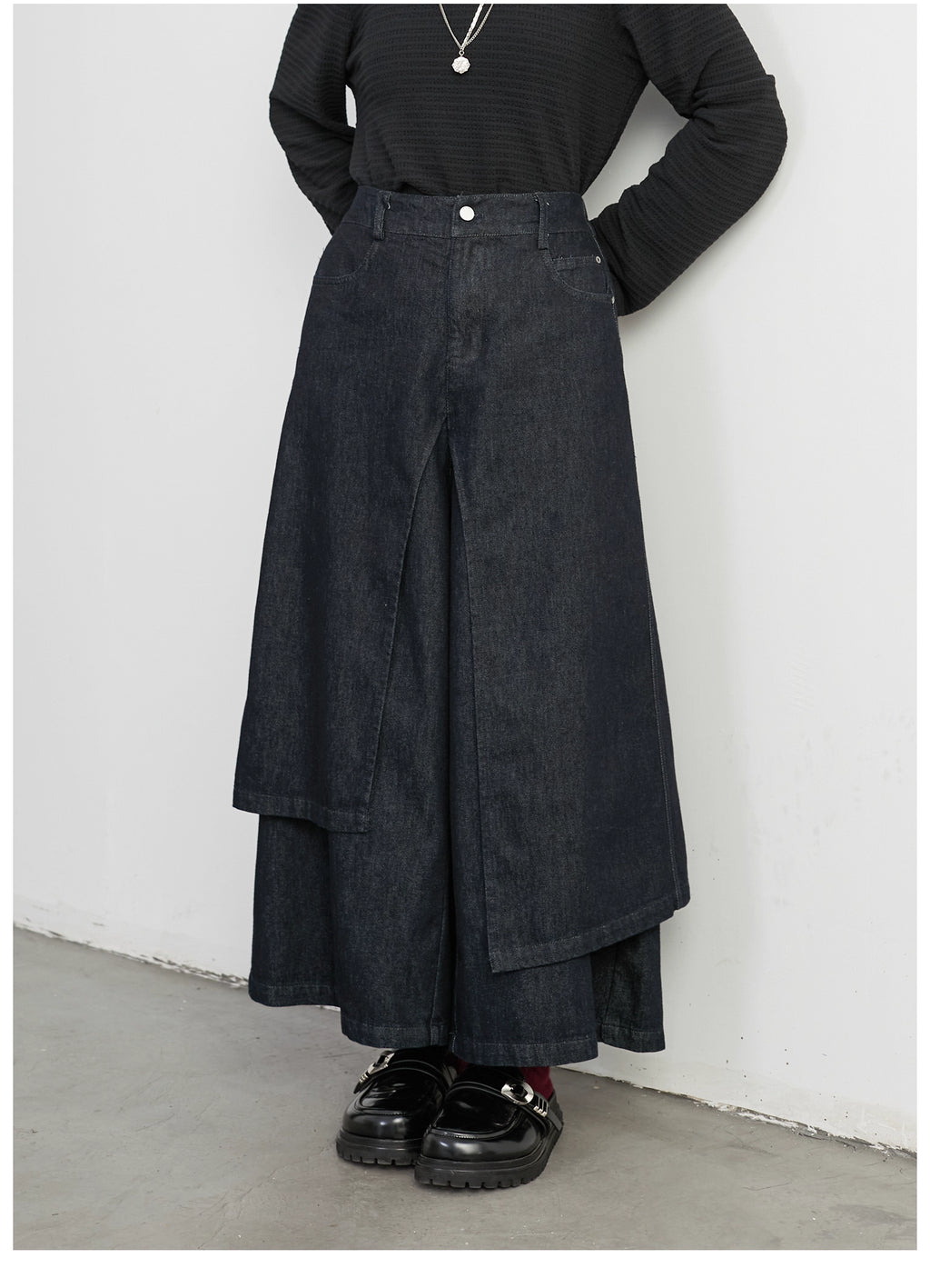 Split-Level Skirt Pants