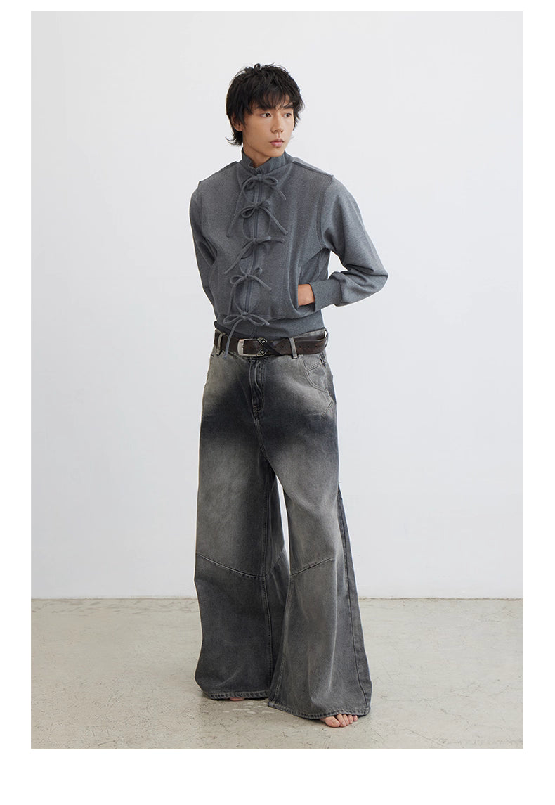 Knot-Fastening Sweater