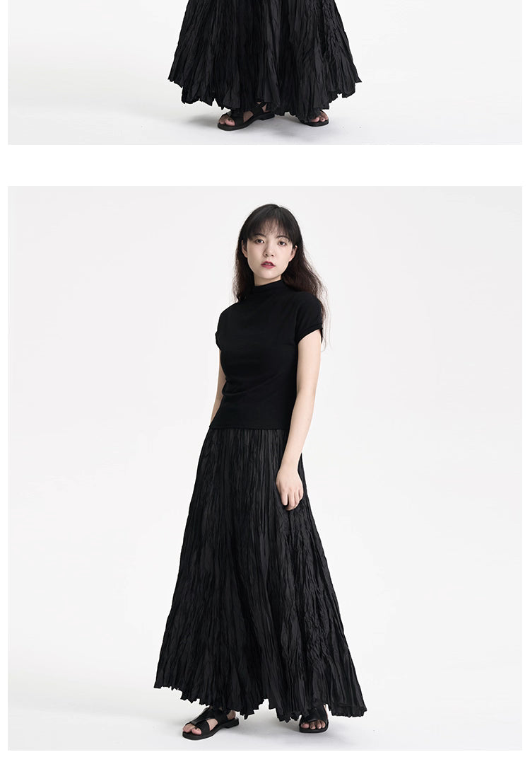 Crinkle Maxi Skirt in Black Ink