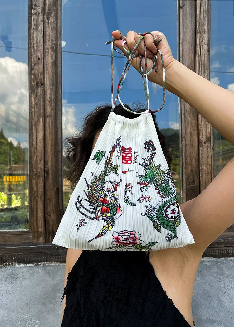 龙门 Dragon Gate Pleated Pouch Bag