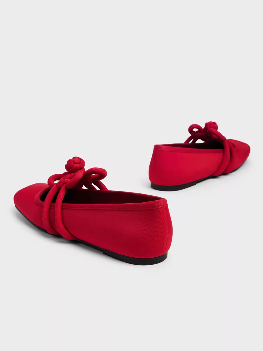 The JIE 结 Knot Chinese Slipper in Crimson or Obsidian