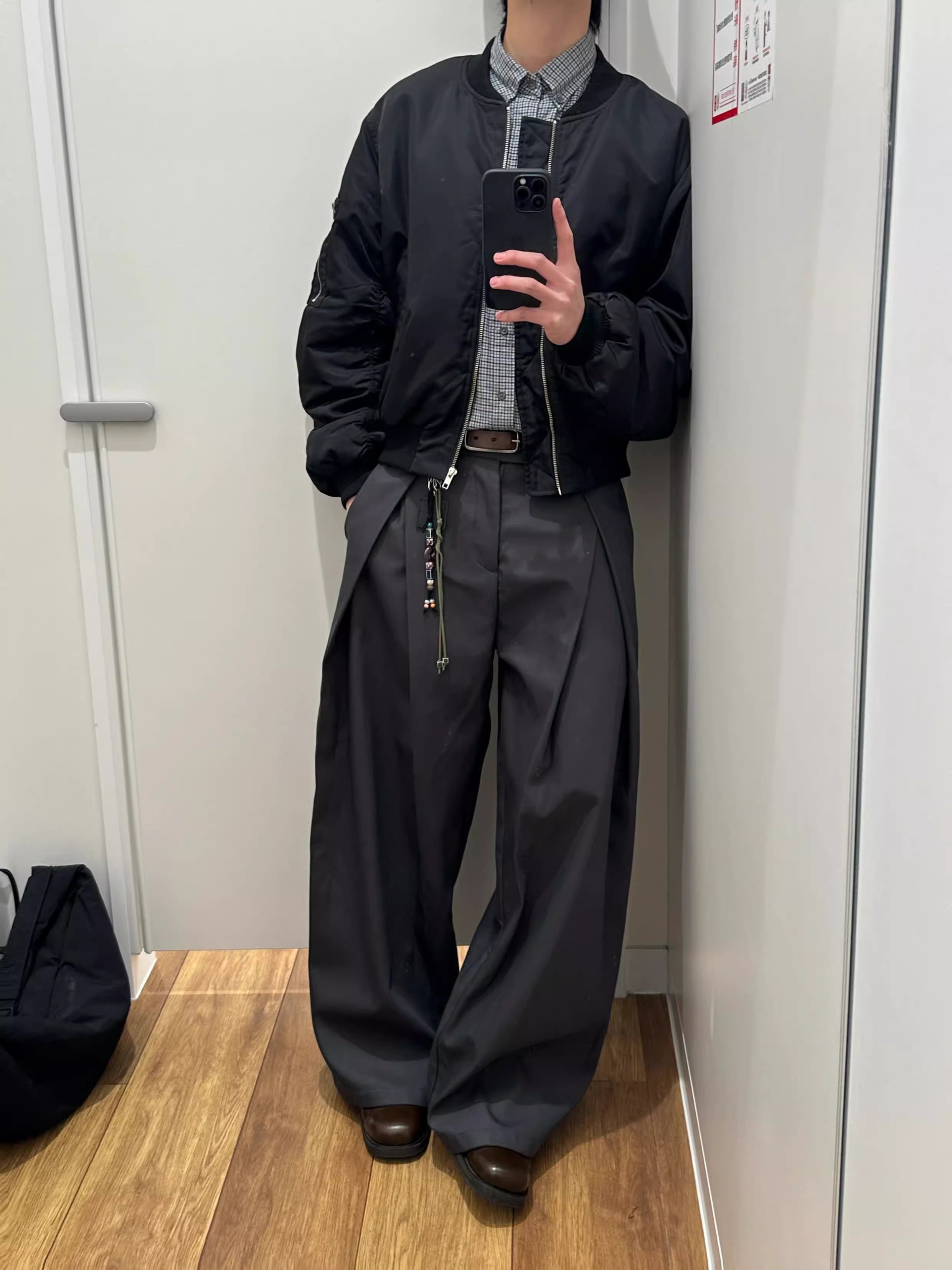 Curved Blade Trousers in Black Ink