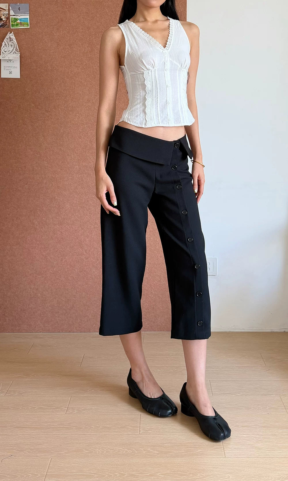 Lace Panel Button Tank