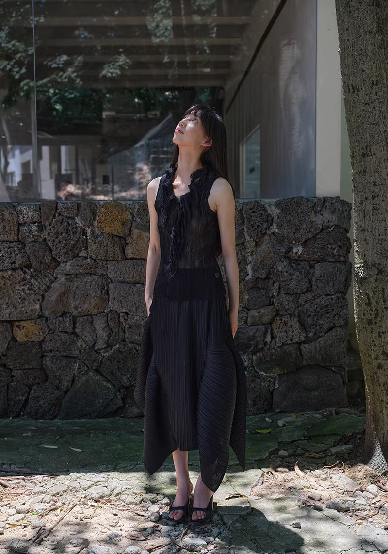 Shadow Pleat Midi Skirt