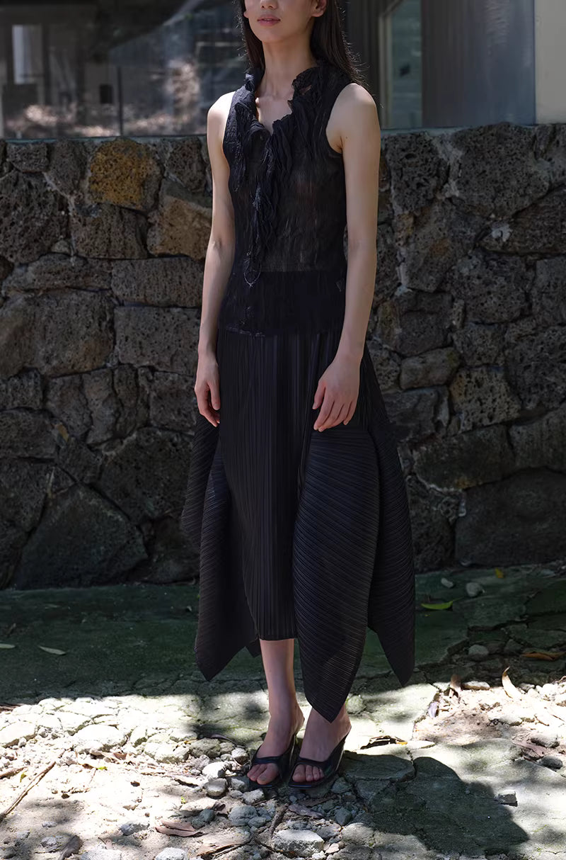 Shadow Pleat Midi Skirt