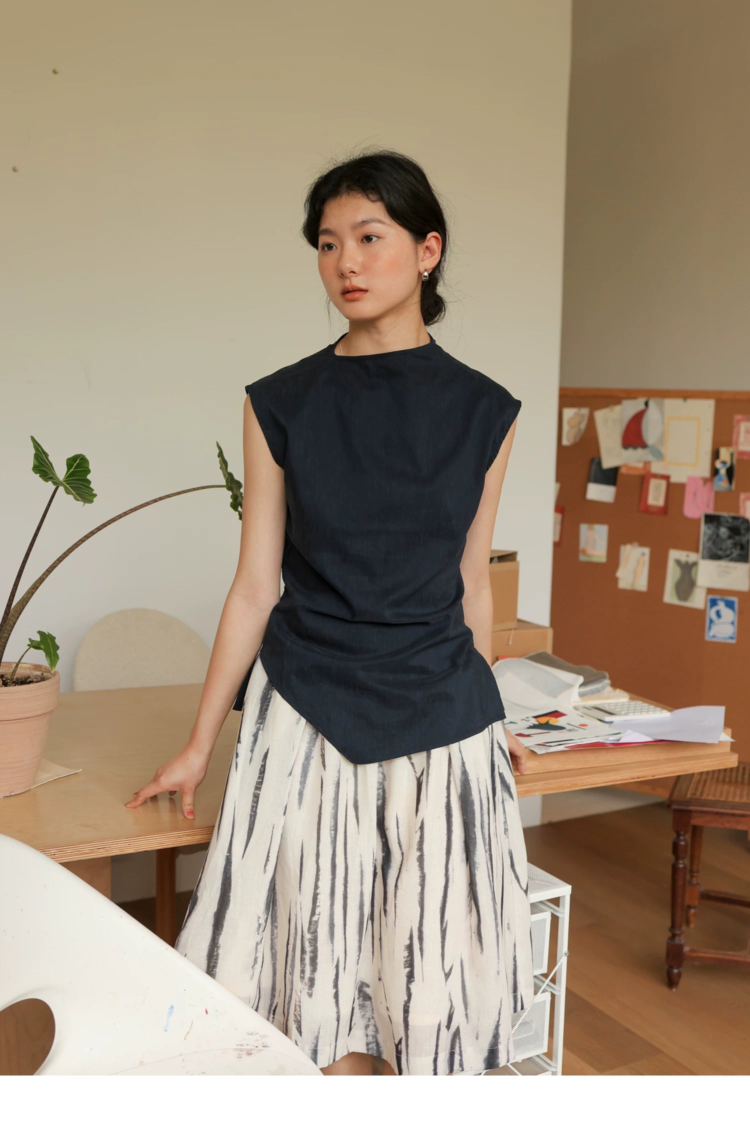 Lyocell Linen Sleeveless Top in Terracotta or Navy